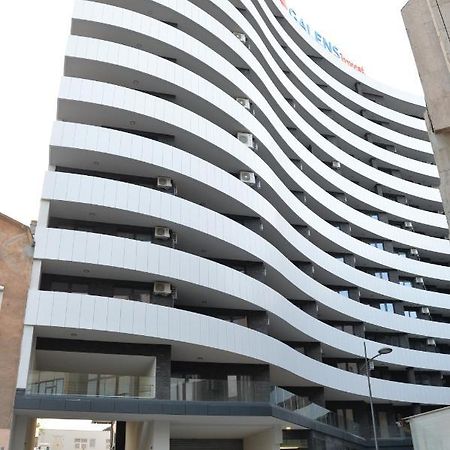 Pupin Palata Business Apartman B5 Novi Sad Extérieur photo