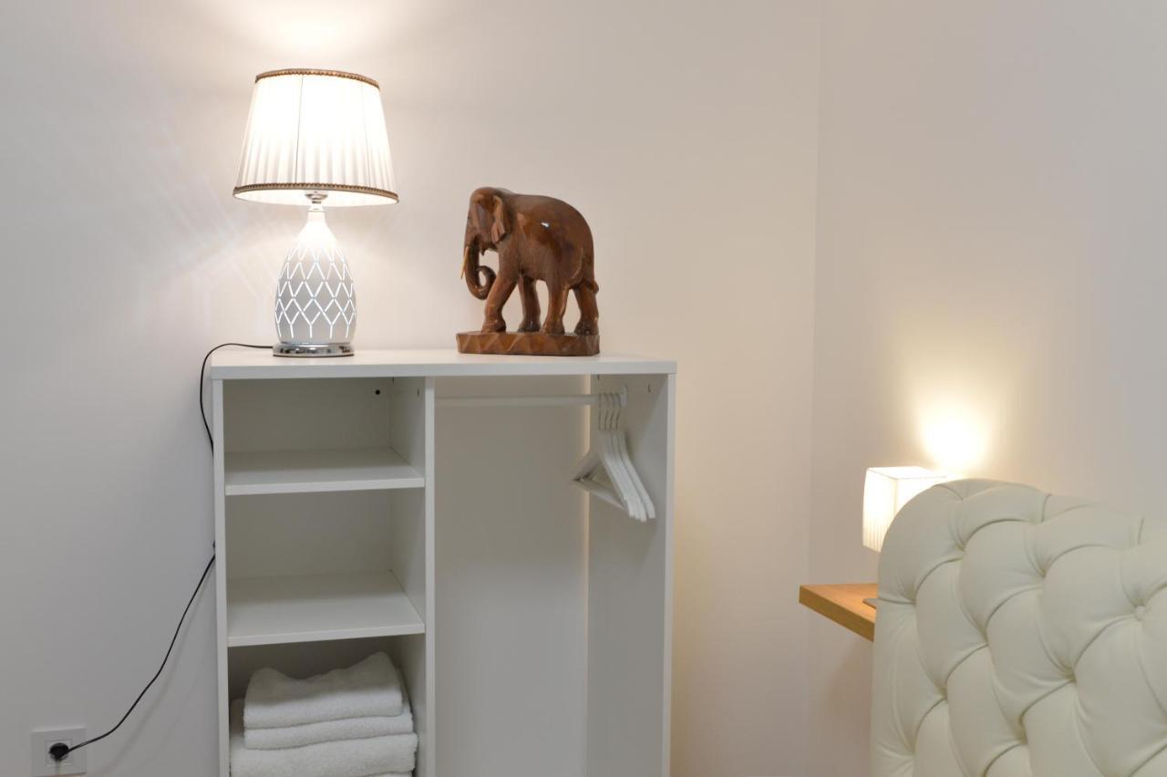 Pupin Palata Business Apartman B5 Novi Sad Extérieur photo